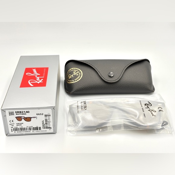 Ray-Ban Brown Sunglasses Classic Accessories - Picture 6 of 16